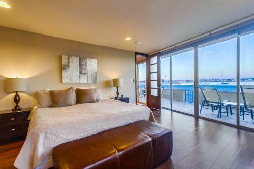 55' Water Front, Exclusive Ground Level Patio, AC