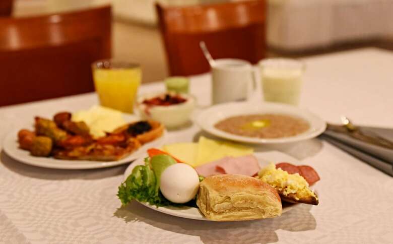 Hotel Yll�srinne