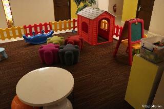 Amigo Terrace Hotel