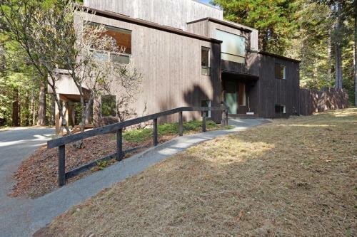 Tree House