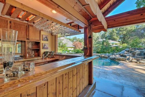 Sonora Home On 10 Resort Acres With Shared Pool!