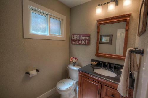 Fernandez Hideaway By Lake Tahoe Accommodations