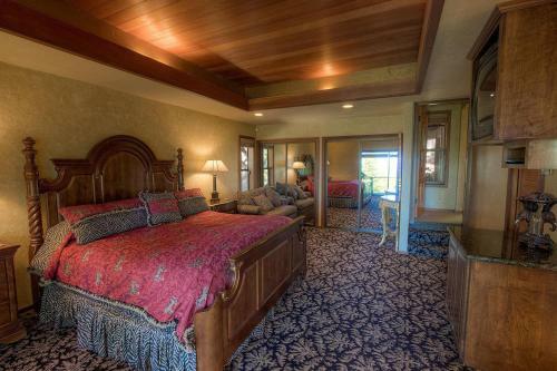 Heavenly Tree House By Lake Tahoe Accommodations