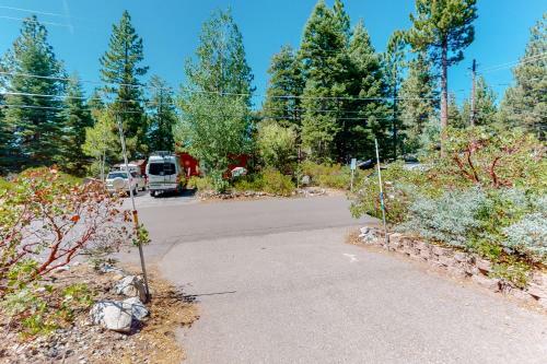 Tahoe Paradise
