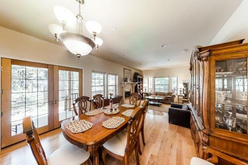 North Lake Lodge