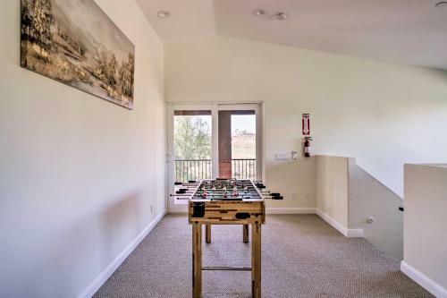 Large Temecula House With Balcony - Near Vineyards