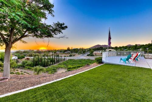 Tv-392 - The Vineyard Estate
