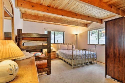 Homey Truckee Escape With Deck And Community Amenities!