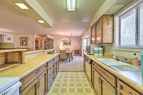 Quaint Nature Lovers Hideaway In Twain Harte