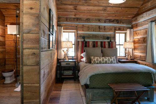 Hotel Eleven Experience Taylor River Lodge