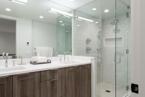 South Original Townhome Unit C Townhouse