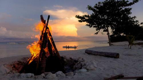 Hotel Thresher Cove Resort