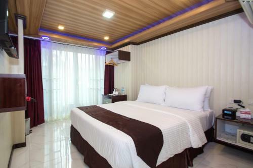 Hotel Diamond Water Edge Resort