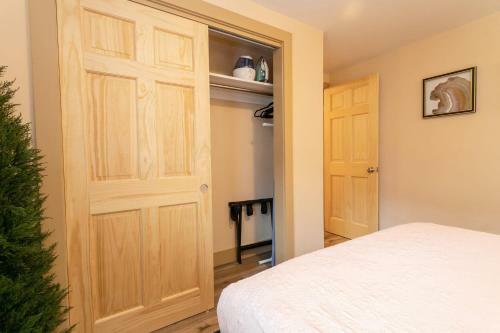 Stylish, Newly Renovated 1br In Aspen Center