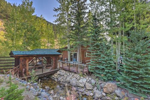 The Cabin On Clear Creek A Shire Experience!