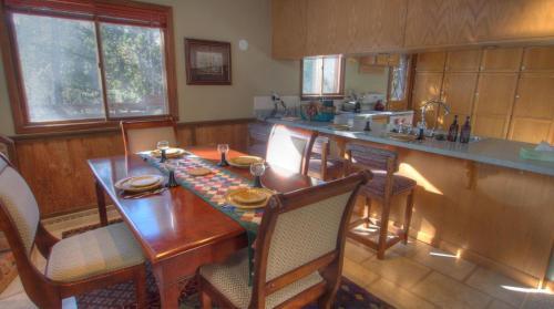 Dory Lakes Cabin