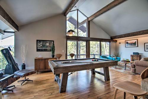 Chic Boulder Mountain Home With Hot Tub And Views