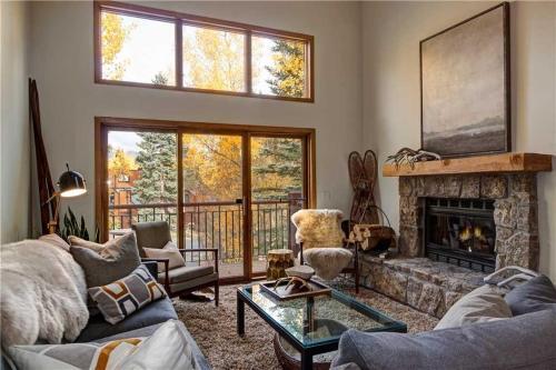 Amerind 9 Townhouse