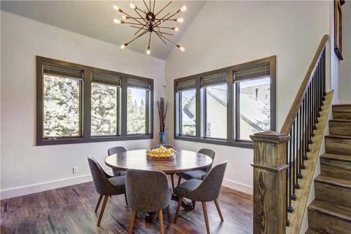Great Escape Townhouse
