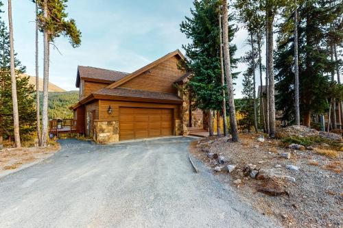 114 Club House