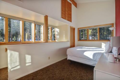 2 Bdr And Loft Peak 7 Home Spacious, Close To Trails