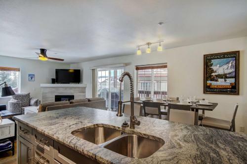 Apartamento Swans Nest Villa 1601 Condo