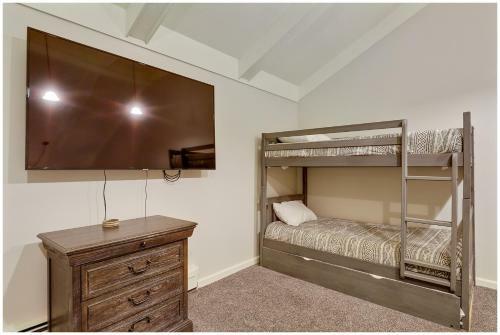 Longbranch Luxury-3 Bdr Condo In Historic District