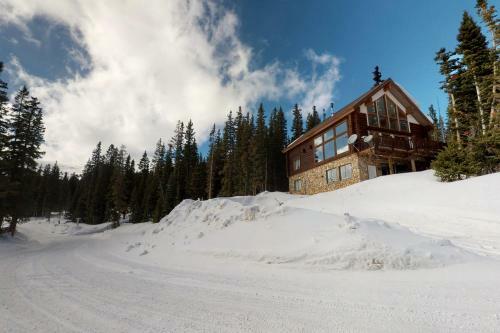 Country Chalets