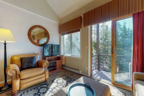 Wildwood Suites 305 (Condo)