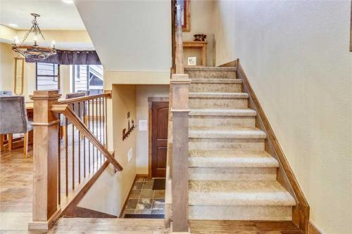 Village Point 109 Townhouse