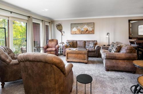 Sawmill Creek 203 Condo Ski In Walk To Main St
