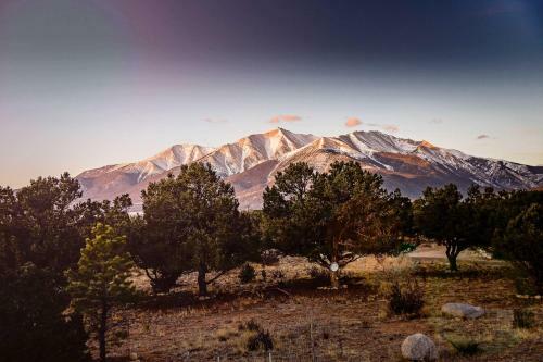 2-acre Buena Vista Estate With Mount Princeton Views!