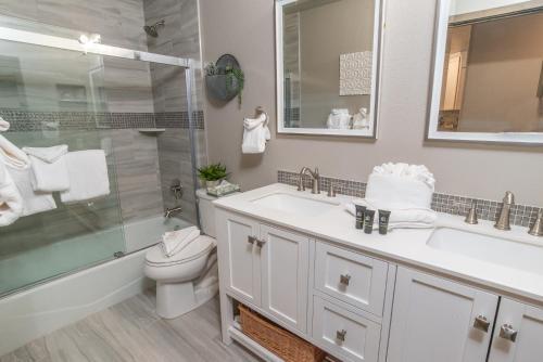 Longbranch 202 Condo Excellent Location Remodeled