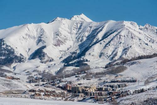 Apartamento 3 Br Unit With Fireplace & Mountain Views Condo