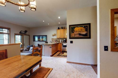 Copper Valley 211