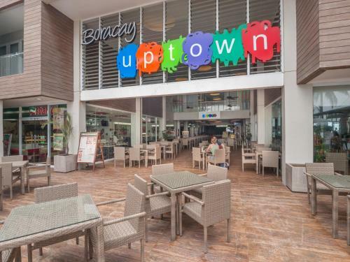 Hotel Boracay Uptown