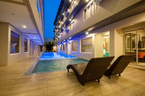 Hotel Boracay Uptown