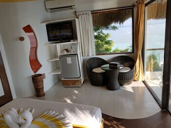 Hotel Boracay West Cove