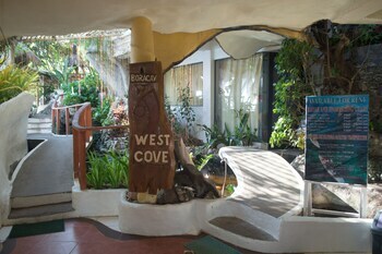 Hotel Boracay West Cove