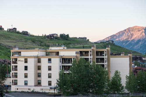 Apartamento Plaza 3pk 2br 2bth Pz641