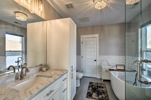 Home With Yard And Grill - 1 Mile To Downtown Denver!