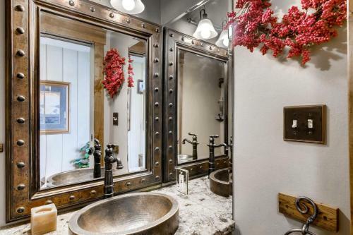 611 Oro Grande By Book By Owner