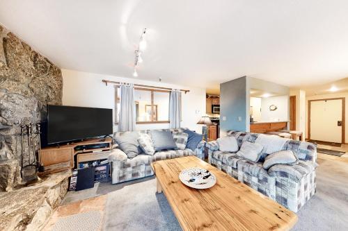 Marina Place 415