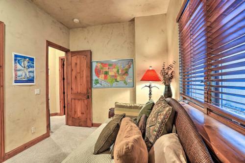 Rustic Mountain Escape, Walk To Ski Lift!