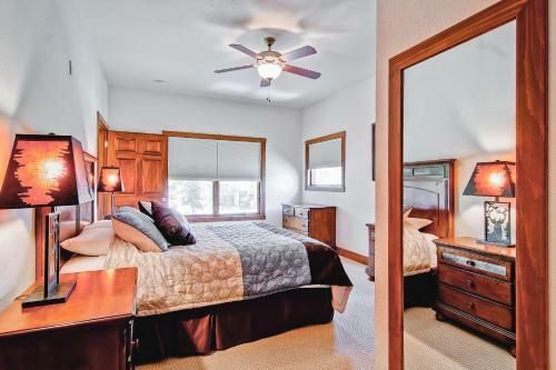 Villa Black Canyon Inn Unit F10