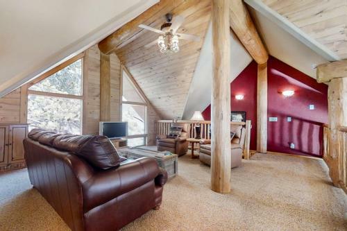Ultimate Escape In The Rockies Log Home #3150