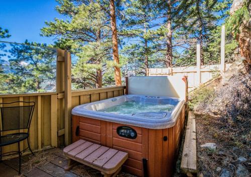 The Cedars Luxury Home At Windcliff Home