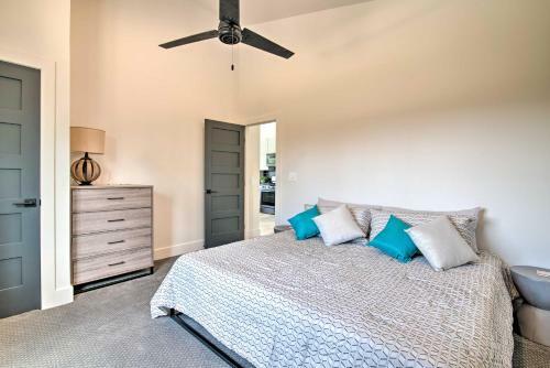 Modern Evergreen Cabin On 35 Acres With Views!