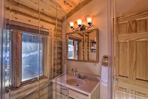 Quiet Mountain Cabin With Deck Hike, Fish, Ski