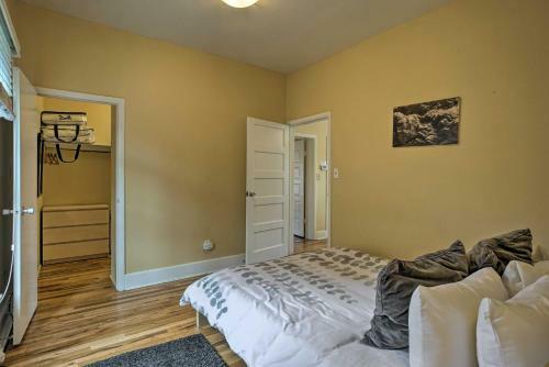 Historic Redstone With Large Backyard, Walk To Csu!